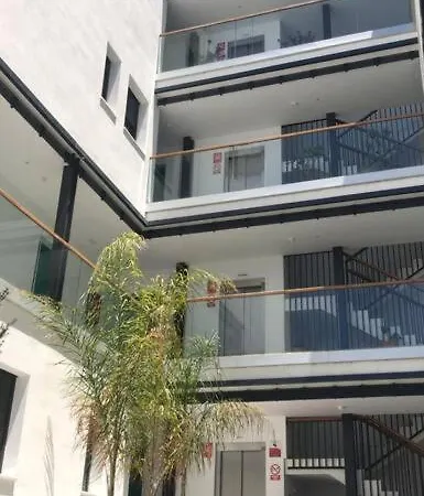 Estudio Moderno, Coqueto, Céntrico Y Muy Funcional * Tarifa